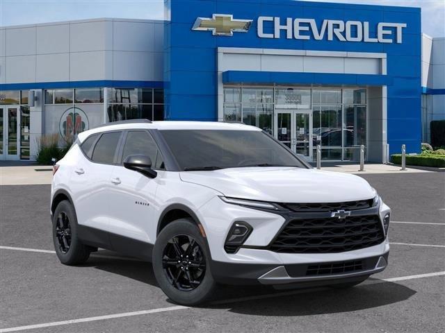 new 2025 Chevrolet Blazer car, priced at $34,420