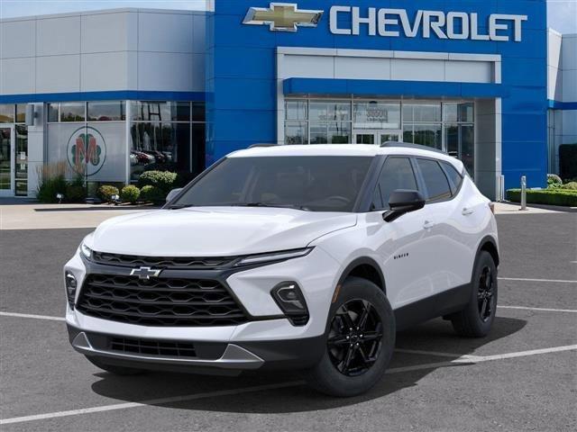 new 2025 Chevrolet Blazer car, priced at $34,420