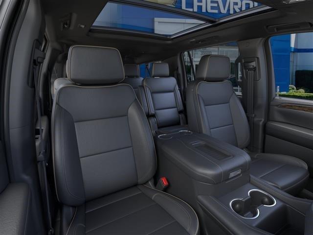 new 2024 Chevrolet Suburban car, priced at $78,207