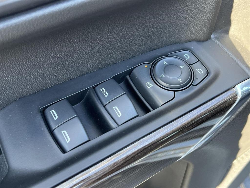 used 2022 Chevrolet Silverado 1500 Limited car, priced at $32,798