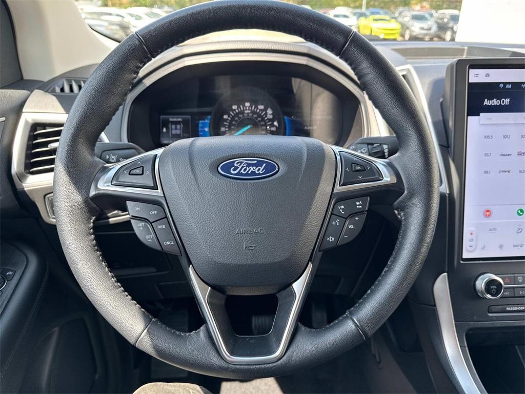 used 2024 Ford Edge car, priced at $26,991