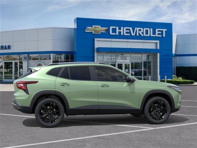 new 2025 Chevrolet Trax car, priced at $25,063