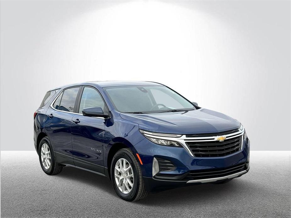 used 2023 Chevrolet Equinox car, priced at $20,888