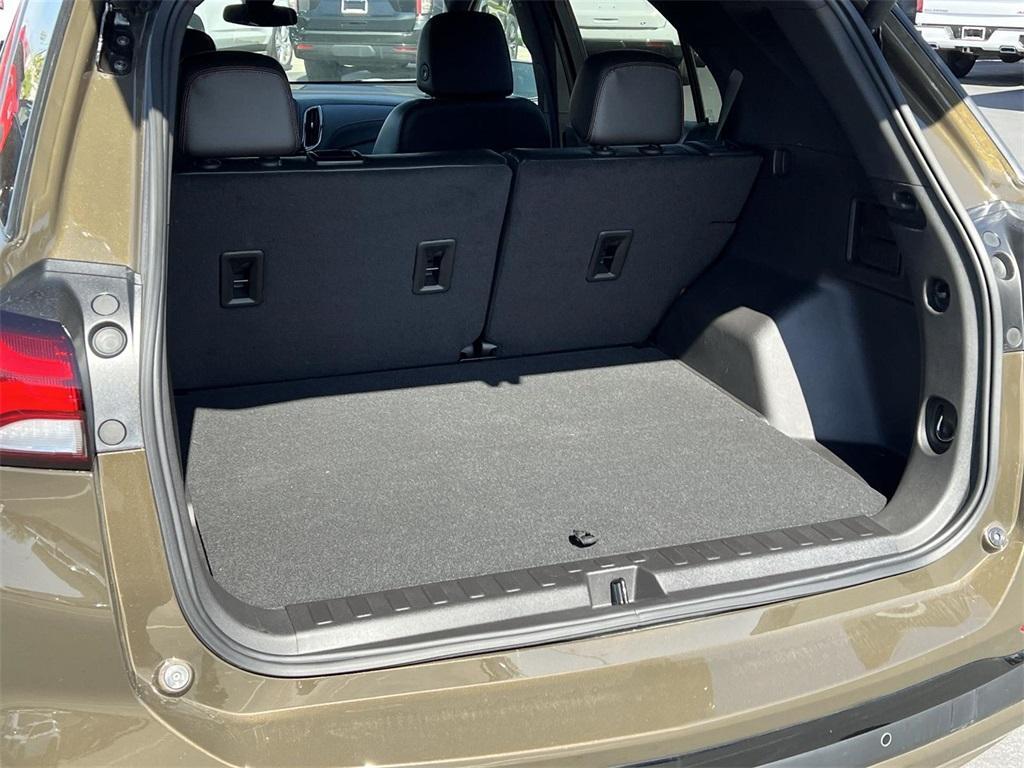 used 2024 Chevrolet Equinox car, priced at $25,598