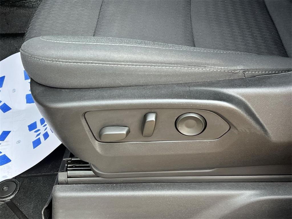 used 2022 Chevrolet Silverado 1500 car, priced at $41,598