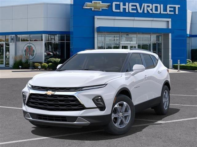 new 2025 Chevrolet Blazer car, priced at $33,289