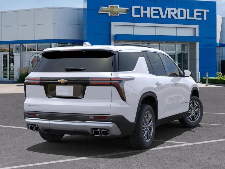 new 2025 Chevrolet Traverse car