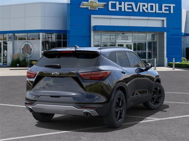 new 2025 Chevrolet Blazer car, priced at $33,852