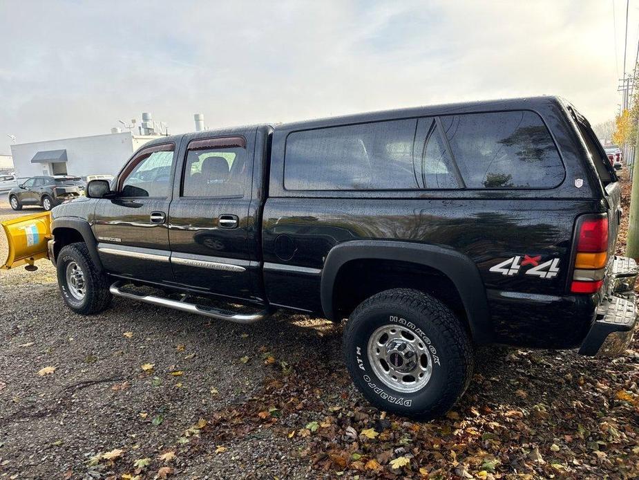 used 2004 GMC Sierra 2500 car, priced at $9,999