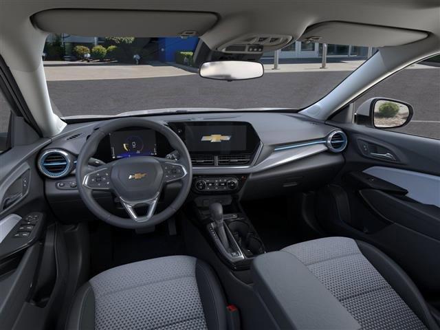 new 2025 Chevrolet Trax car, priced at $24,214