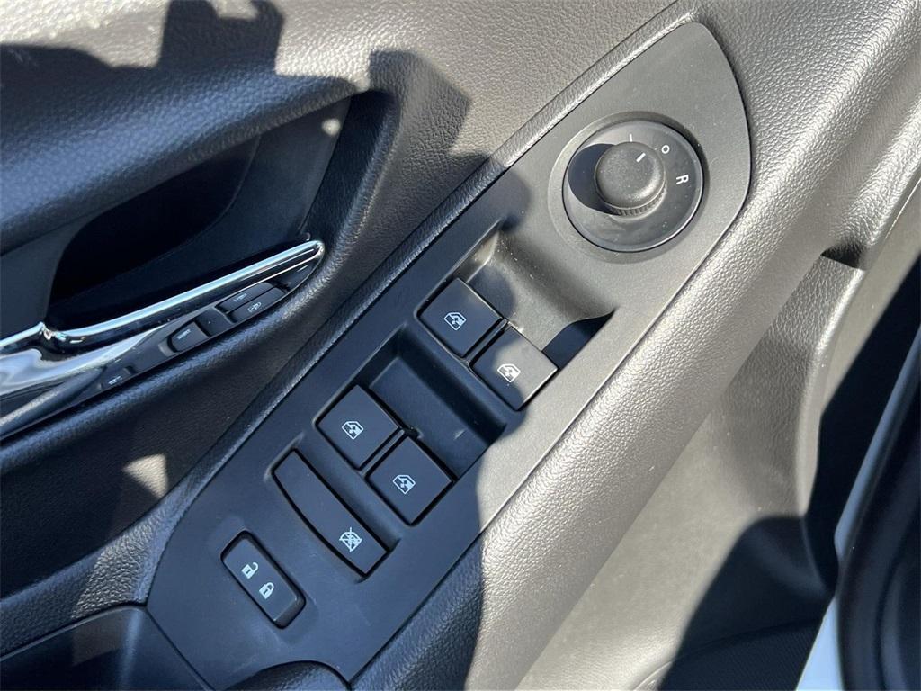 used 2022 Chevrolet Trax car, priced at $17,798