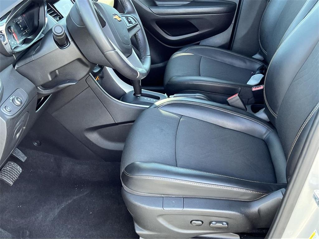 used 2022 Chevrolet Trax car, priced at $17,798