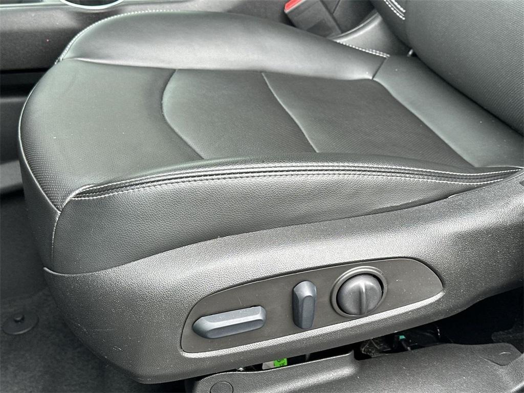 used 2022 GMC Terrain car, priced at $23,288