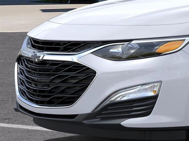 new 2025 Chevrolet Malibu car, priced at $26,015