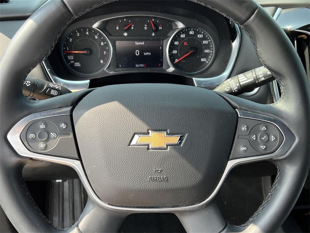 used 2023 Chevrolet Traverse car, priced at $29,598