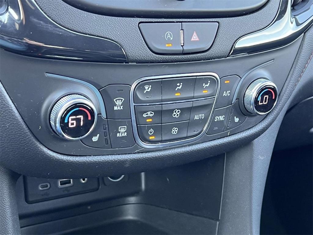 used 2022 Chevrolet Equinox car, priced at $21,498