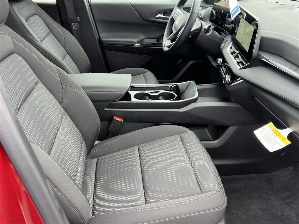 used 2025 Chevrolet Equinox car, priced at $27,598