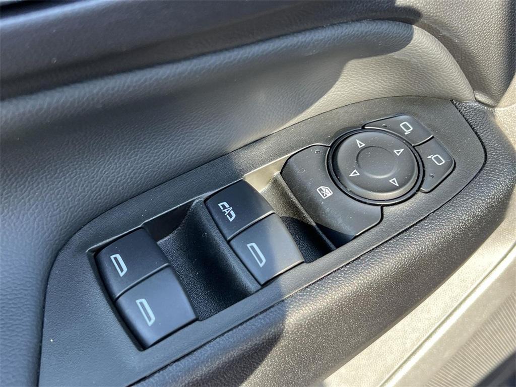 used 2024 Chevrolet Equinox car, priced at $21,998