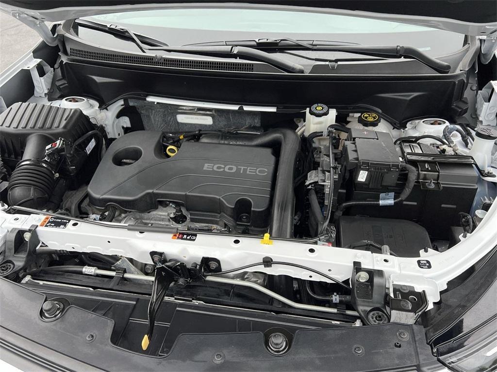 used 2022 Chevrolet Equinox car, priced at $19,998