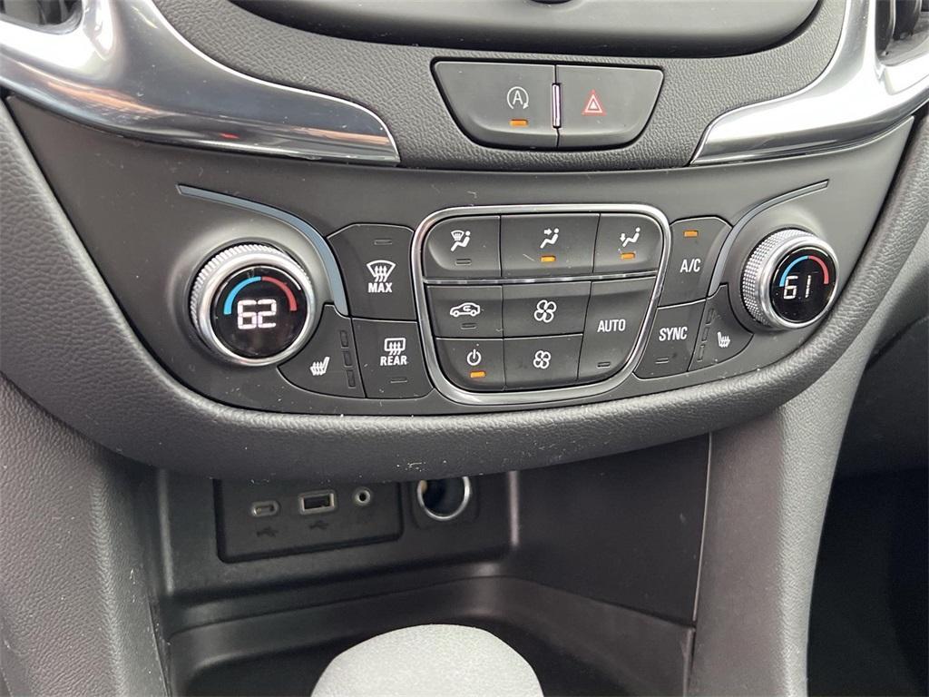 used 2022 Chevrolet Equinox car, priced at $19,998