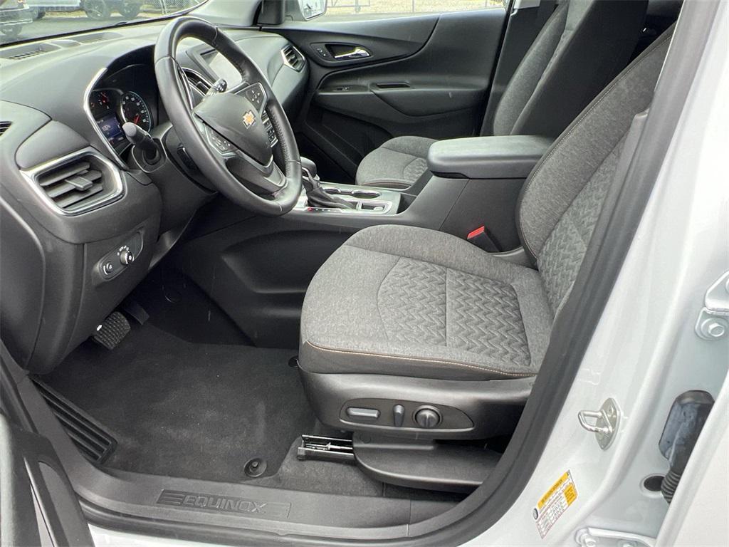 used 2022 Chevrolet Equinox car, priced at $19,998