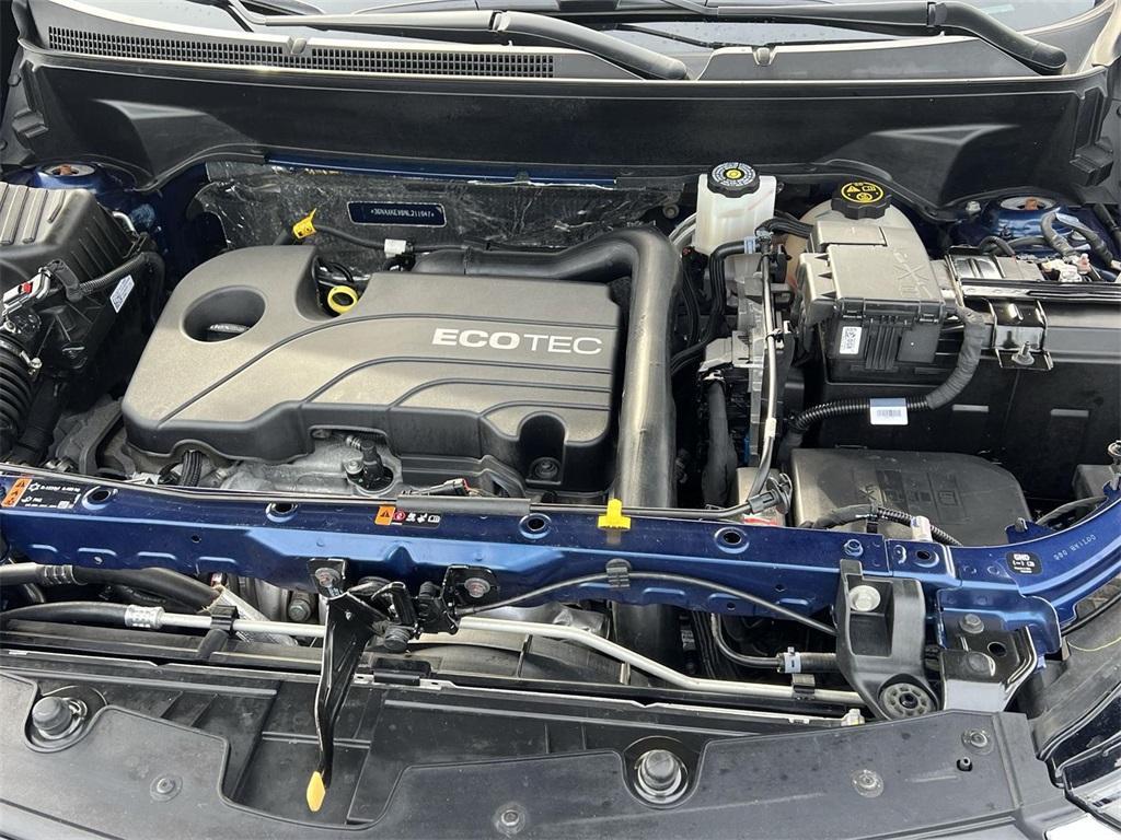 used 2022 Chevrolet Equinox car, priced at $18,998