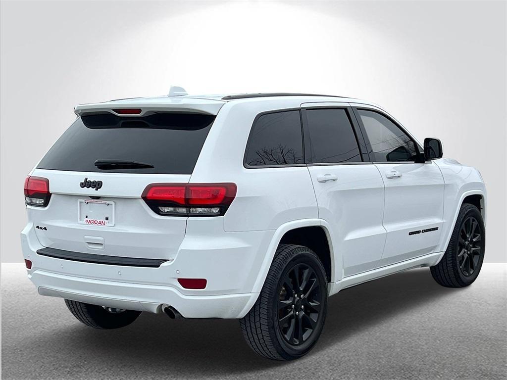 used 2018 Jeep Grand Cherokee car, priced at $15,791