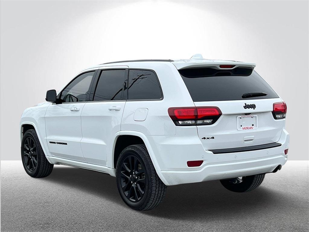 used 2018 Jeep Grand Cherokee car, priced at $15,791