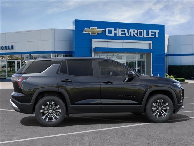 new 2026 Chevrolet Equinox car, priced at $32,045