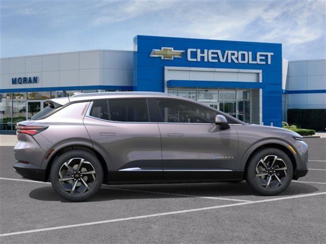 new 2025 Chevrolet Equinox EV car, priced at $33,090