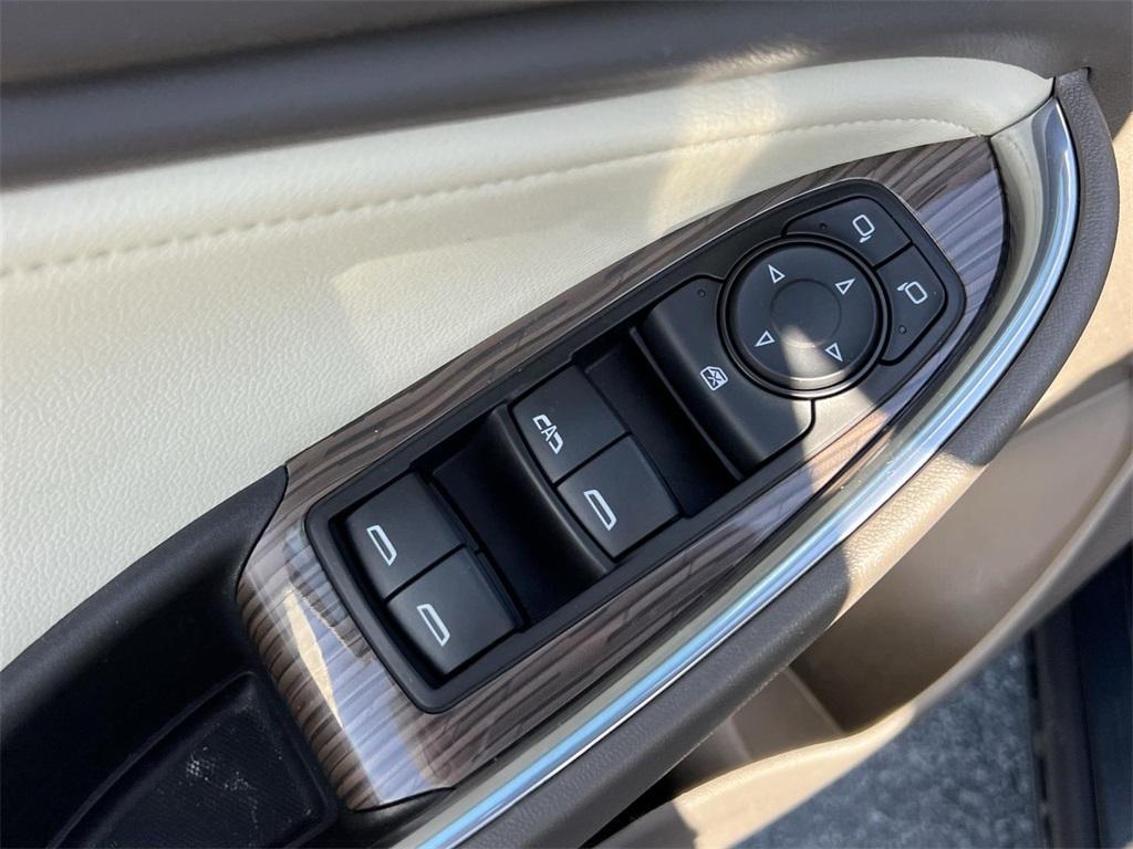 used 2020 Chevrolet Malibu car, priced at $17,998