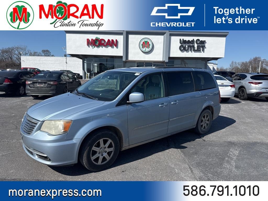 used 2013 Chrysler Town & Country car, priced at $1,599