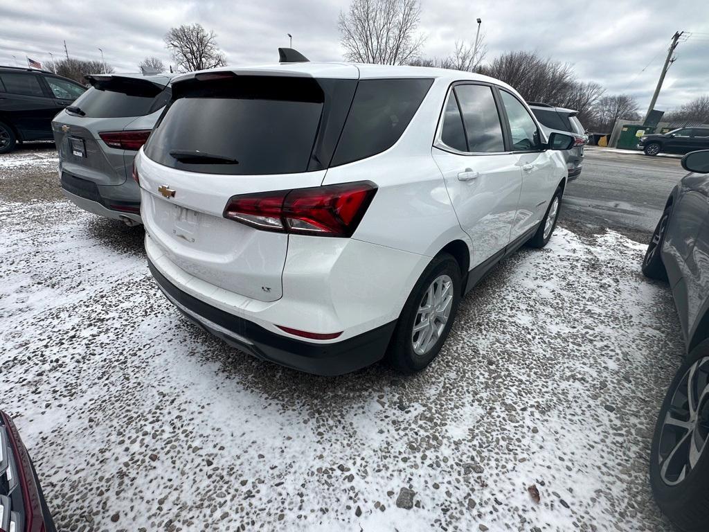 used 2022 Chevrolet Equinox car, priced at $18,998