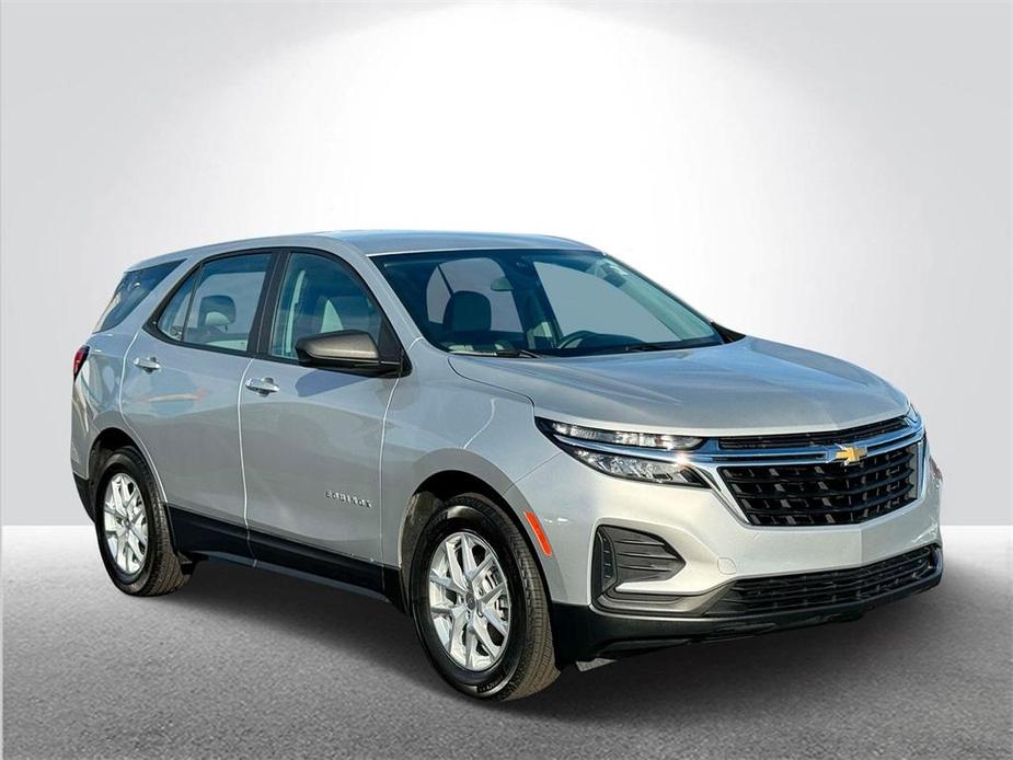 used 2022 Chevrolet Equinox car, priced at $17,788