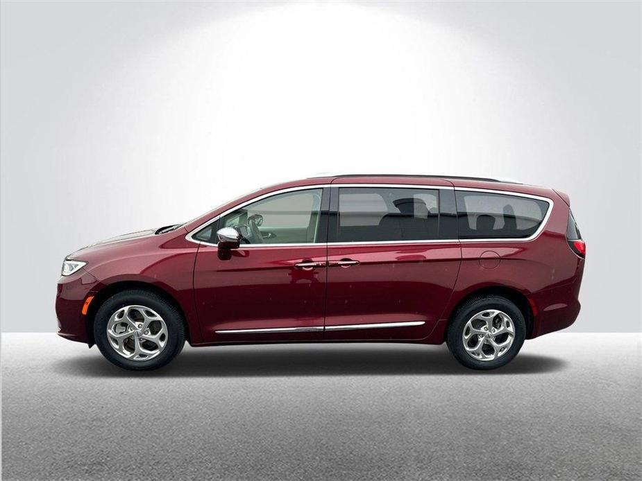 used 2021 Chrysler Pacifica car, priced at $36,591