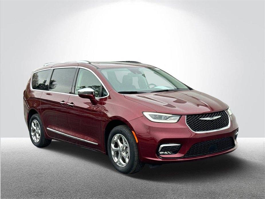 used 2021 Chrysler Pacifica car, priced at $36,591