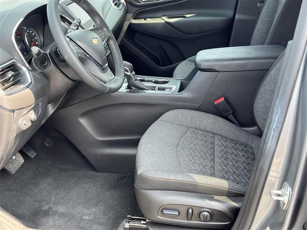 used 2024 Chevrolet Equinox car, priced at $22,798