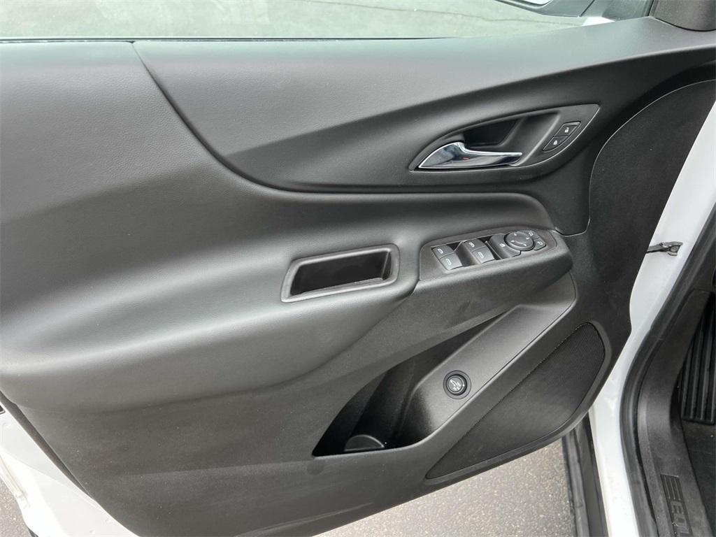used 2022 Chevrolet Equinox car, priced at $14,991