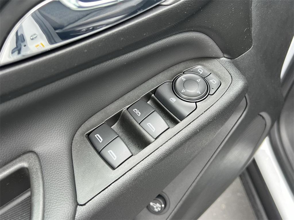 used 2024 Chevrolet Equinox car, priced at $23,598