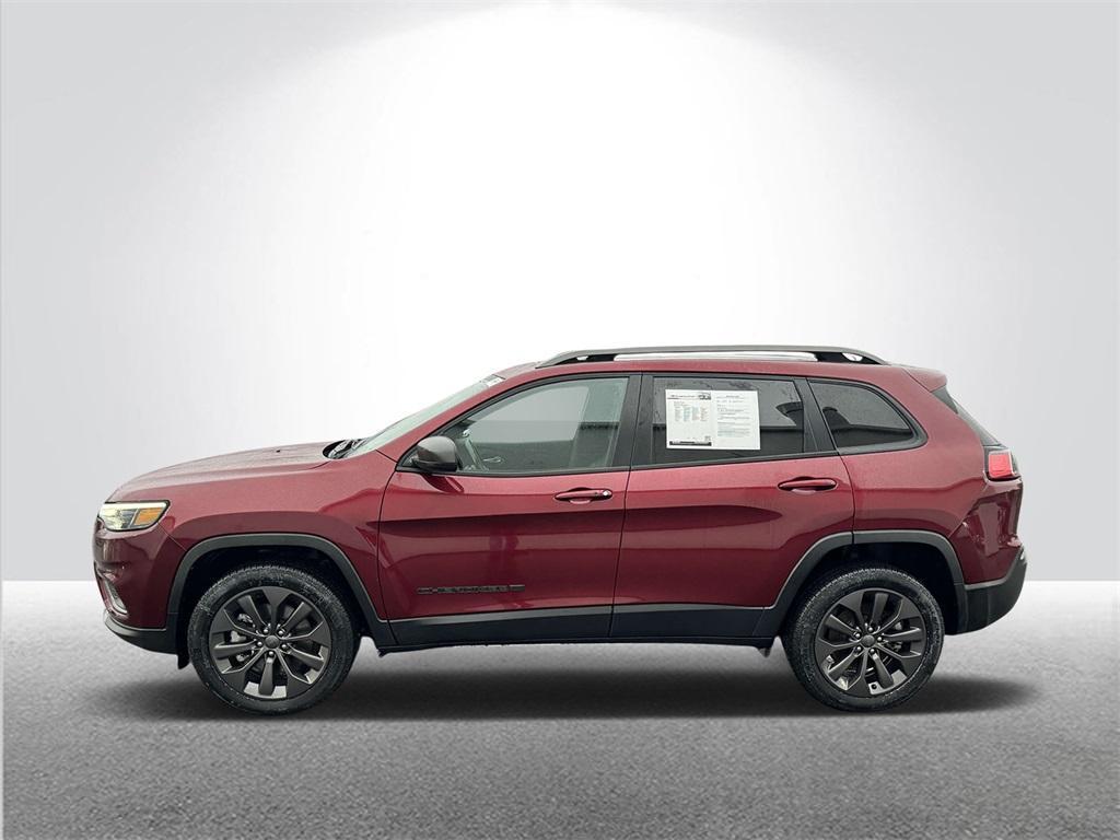 used 2021 Jeep Cherokee car, priced at $21,592