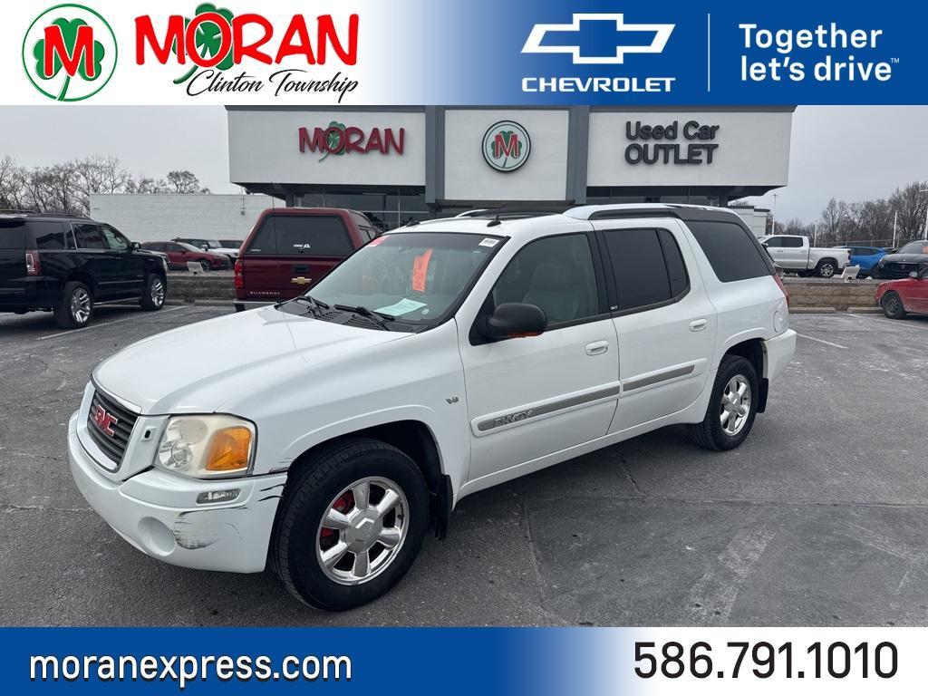 used 2004 GMC Envoy XUV car, priced at $3,499