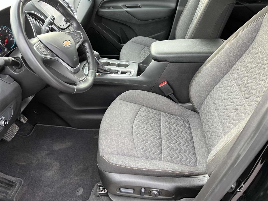 used 2022 Chevrolet Equinox car, priced at $19,998