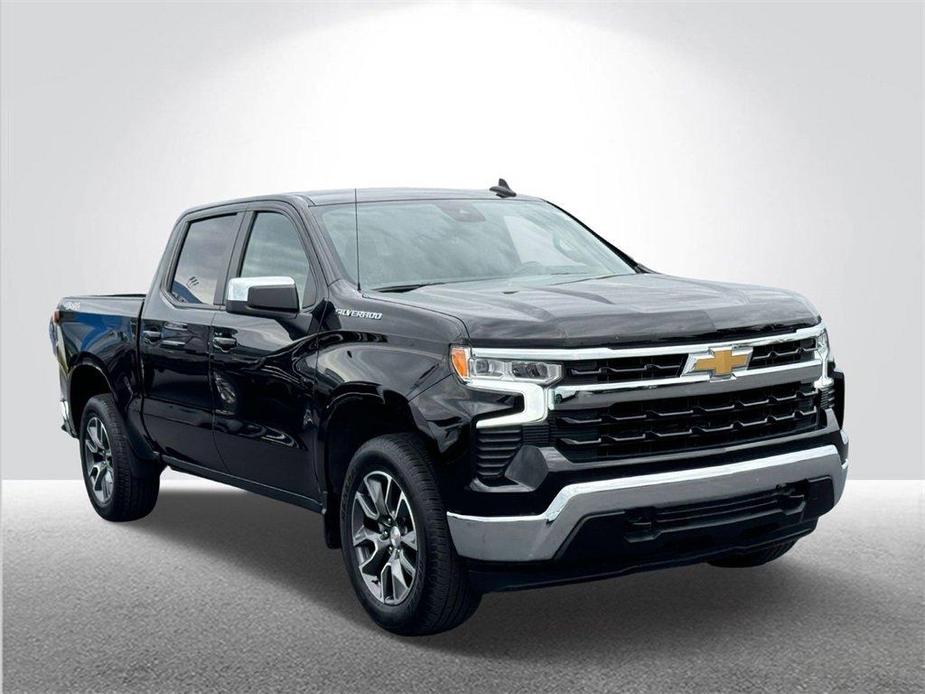 used 2022 Chevrolet Silverado 1500 car, priced at $31,998