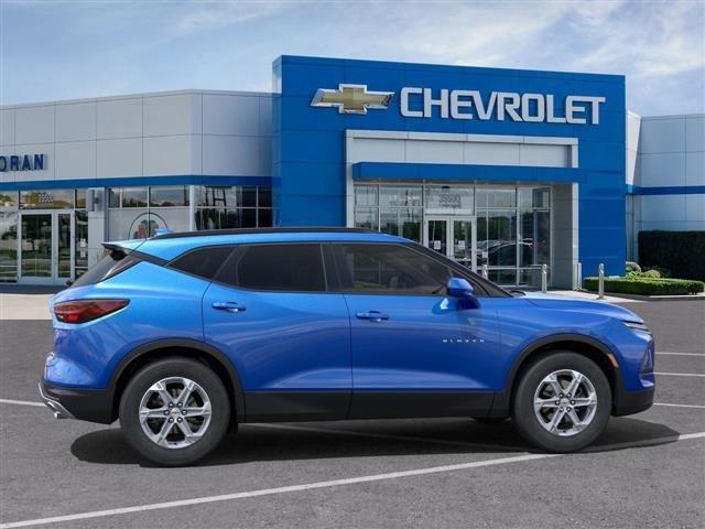 new 2025 Chevrolet Blazer car, priced at $35,789