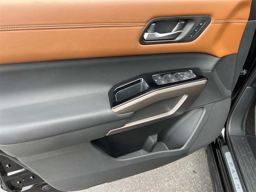 used 2024 Nissan Pathfinder car, priced at $43,991