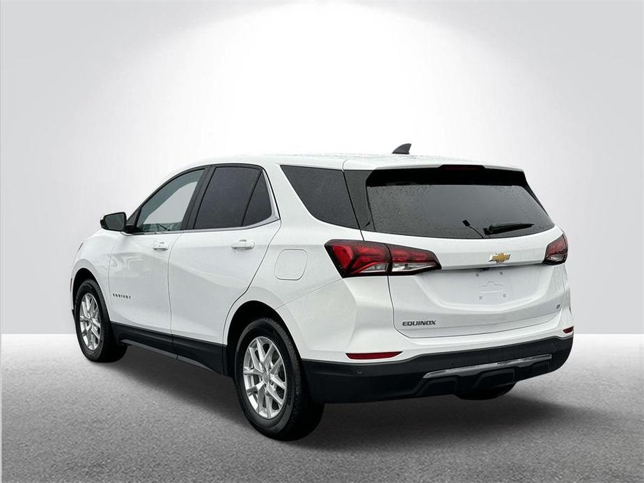 used 2022 Chevrolet Equinox car, priced at $19,298