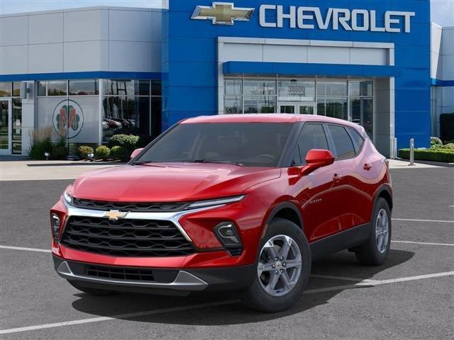 new 2025 Chevrolet Blazer car, priced at $32,651