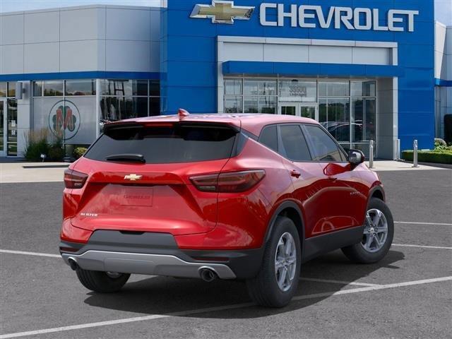 new 2025 Chevrolet Blazer car, priced at $32,651