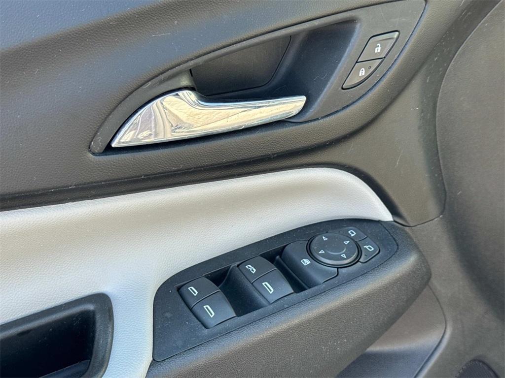 used 2019 Chevrolet Equinox car, priced at $15,591