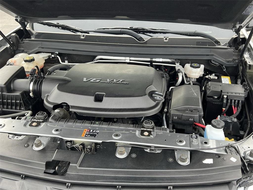 used 2022 Chevrolet Colorado car, priced at $27,998